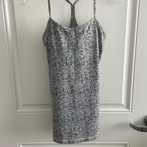 Lululemon Align Waist-Length Cami Racerback Padded Tank Top - Size 6